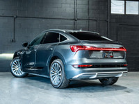 ***QUALIFY FOR A 4 YEAR WARRANTY ON OUR VEHICLES TODAY!!! Vehicle Key Features Include: Panoramic Su... (image 4)