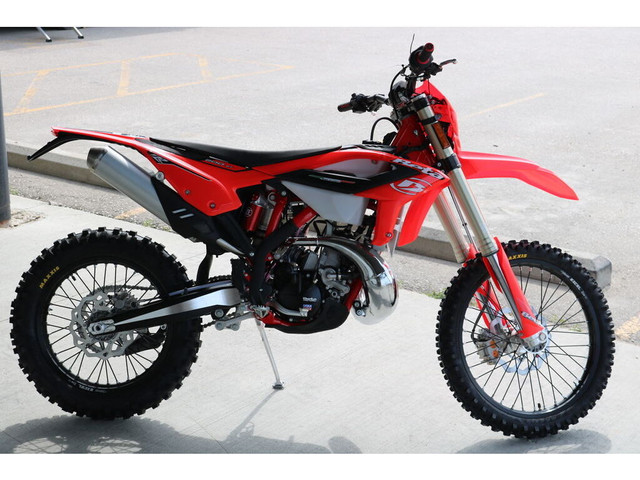  2023 Beta RR 200 in Dirt Bikes & Motocross in Winnipeg - Image 2