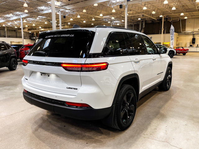 2023 Jeep Grand Cherokee Limited | LUXURY GROUP 2 | TRAILER TOW in Cars & Trucks in Regina - Image 3