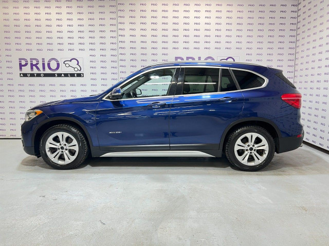 2016 BMW X1 in Cars & Trucks in Ottawa - Image 2