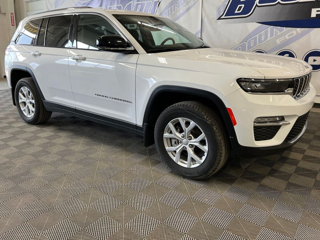 2023 Jeep Grand Cherokee LIMITED 3.6 V6 4X4 | HTD STS/STR WHL |  in Cars & Trucks in Lloydminster - Image 2