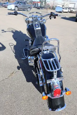 2008 Harley-Davidson FLDE in Street, Cruisers & Choppers in Strathcona County - Image 13