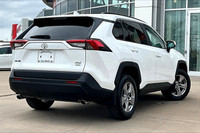 FINANCE OR LEASE PURCHASE PRICE: $35,300 + HST + Finance/Lease Fee + Licensing CASH PRICE: $37,300 +... (image 5)