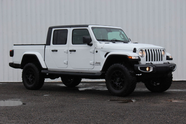 2021 Jeep Gladiator Overland | Leather | Nav | Cam | Warranty to in Cars & Trucks in Saint John - Image 2