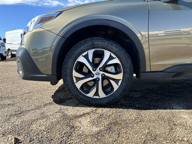 2020 Subaru Outback Limited | CarPlay | Rear Cam | Moonroof in Cars & Trucks in Edmonton - Image 3