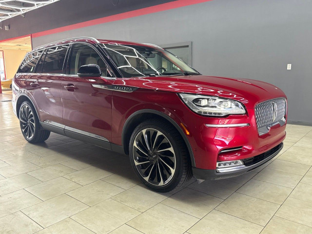 2020 Lincoln Aviator in Cars & Trucks in Edmonton - Image 4