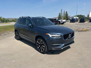 2019 Volvo XC90 T6 Momentum