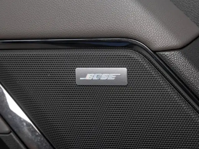 2023 Chevrolet Silverado 1500 ZR2 CREW 4X4 V8 *TOIT* NAV CUIR SI in Cars & Trucks in Laurentides - Image 22