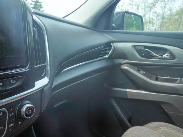 2019 Chevrolet Traverse LT Cloth- Heated Seats - AWD in Cars & Trucks in Barrie - Image 20