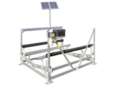 CARACTÉRISTIQUES Structure d?aluminium (alliage 6005/6061) Soudée au tig Boulonnerie en acier inoxyd...