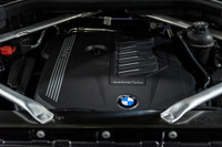 Options Francais: * Ensemble Essentiel Premium * Graphite Foncé Métallisé * Sensafin Noir avec surpi... (image 8)
