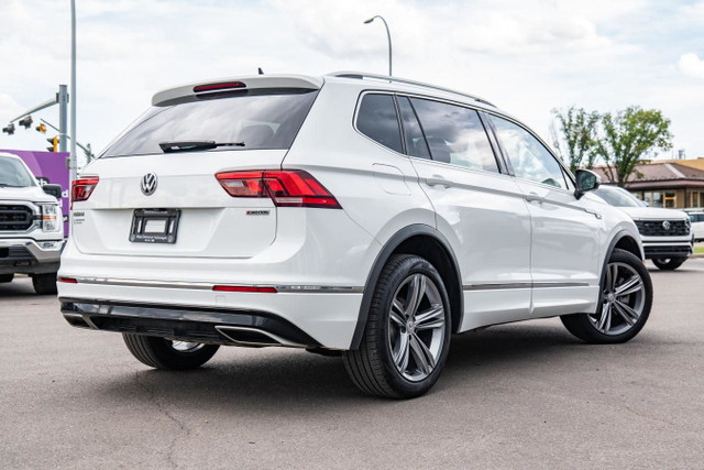 2020 Volkswagen Tiguan Highline in Cars & Trucks in Edmonton - Image 2