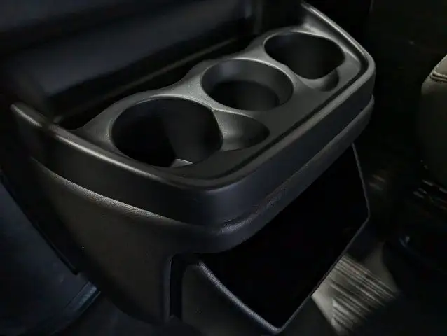 2024 Chevrolet Express Cargo Van - Power/Driver Convenience Pkg dans Autos et camions dans Barrie - Image 20