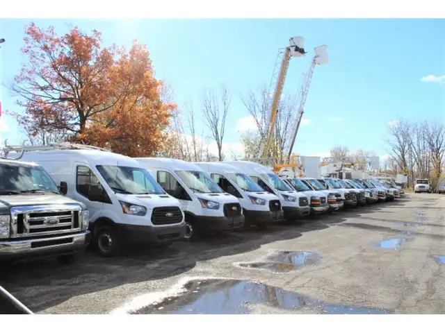 2021 GMC Savana CUBE 14 PIEDS + DECK 6.6 LITRES 1 SEUL PROPRIO in Cars & Trucks in Laval / North Shore - Image 37
