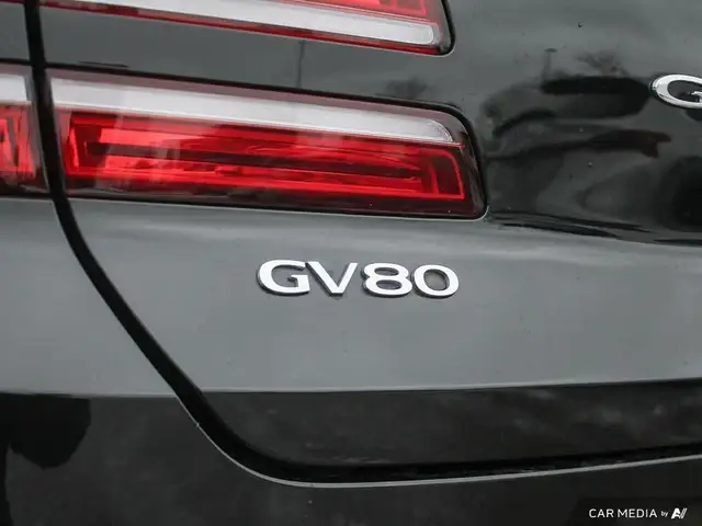 2024 Genesis GV80 3.5T Prestige 7P panoramic Sunroof | Alloy... in Cars & Trucks in London - Image 9