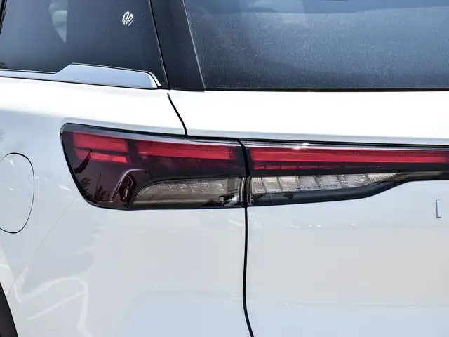 2024 Infiniti QX60 PURE AWD | DEMO dans Autos et camions dans Guelph - Image 10