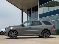 TIRES: 265/50R20 ALL-SEASON PERFORMANCE,TRANSMISSION: 8-SPEED TORQUEFLITE AUTOMATIC (STD),WHEELS: 20... (image 1)