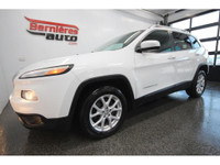 ?? Jeep Cherokee North 2014 – Polyvalent; robuste et faible kilométrage ! Avec seulement 69 200 km;... (image 3)