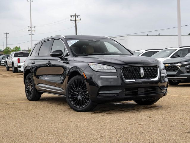 2021 Lincoln Corsair Reserve 200A Monochromatic AWD 2.0T in Cars & Trucks in Edmonton - Image 2