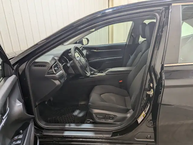 2019 Toyota Camry LE Heated Seats | Bluetooth | USB in Cars & Trucks in Calgary - Image 13