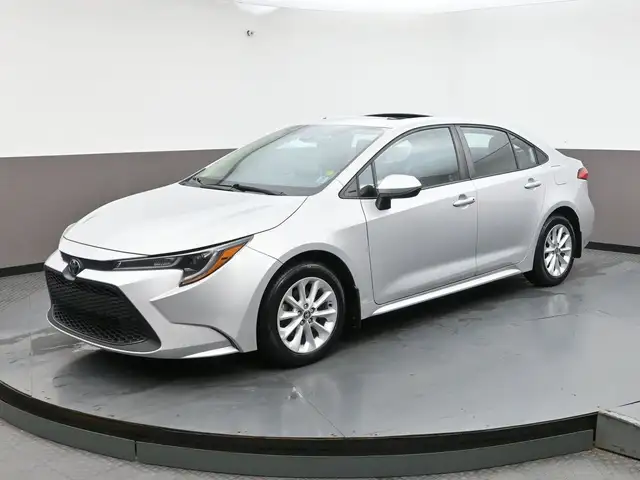 2020 Toyota Corolla LE UPGRADE SUNROOF, HEATED STEERING, HEATED  in Cars & Trucks in City of Halifax - Image 4