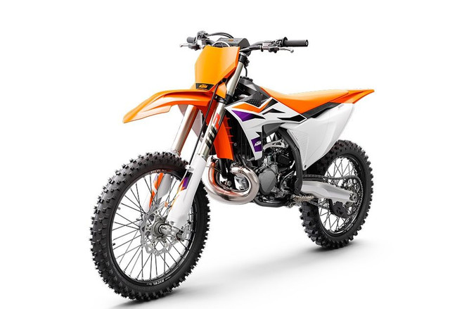 2024 KTM 250 SX in Dirt Bikes & Motocross in Lévis - Image 2