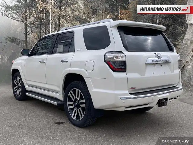 2019 Toyota 4Runner LIMITED in Cars & Trucks in Hamilton - Image 4