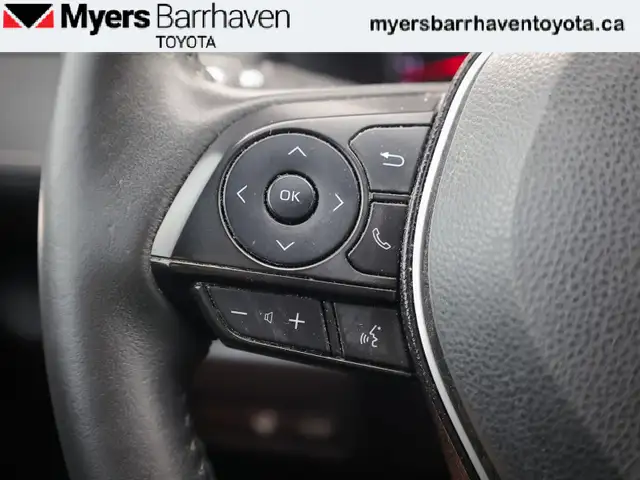 2021 Toyota RAV4 XLE AWD - Sunroof - Power Liftgate in Cars & Trucks in Ottawa - Image 18