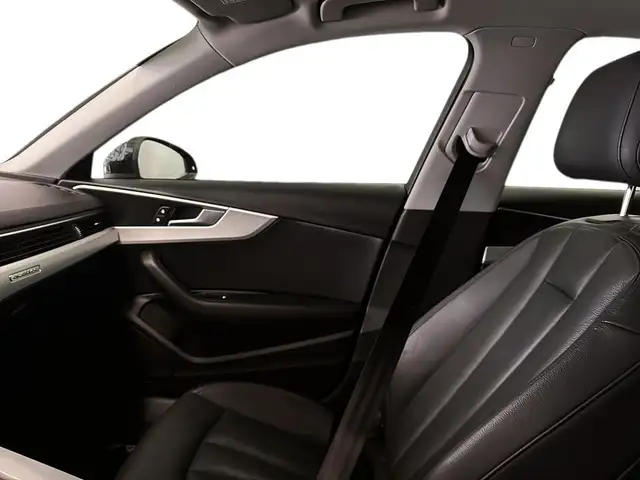 2017 Audi A4 Premium 2L Turbo Cuir Sunroof Carplay AWD in Cars & Trucks in Laval / North Shore - Image 38