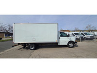 Toronto's Largest Selection of Certified Pre-Owned Cube Vans - Balance of GM Factory Power Train War... (image 4)