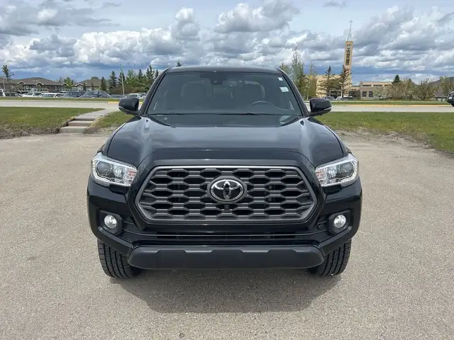2022 Toyota Tacoma TRD Off Road Premium in Cars & Trucks in Calgary - Image 3