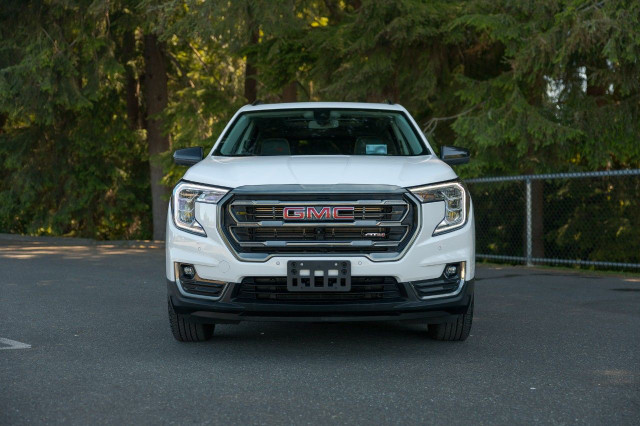 2022 GMC Terrain in Cars & Trucks in Delta/Surrey/Langley - Image 3