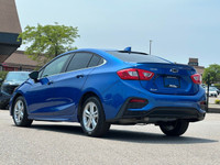 Sunroof, apple carplay/android auto, 10 airbags, safety package, heated front seats, remote start, p... (image 4)