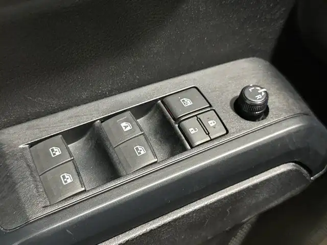 2022 Toyota Tacoma | Apple CarPlay in Cars & Trucks in Edmonton - Image 15