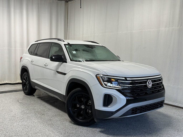 2024 Volkswagen Atlas Peak Edition AWD - Remote Start, Third Row in Cars & Trucks in Strathcona County - Image 2