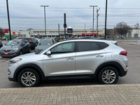 2016 Hyundai Tucson Luxury AWD - In Molten Silver - Panoramic roof - Touch screen - Navigation - Key... (image 6)