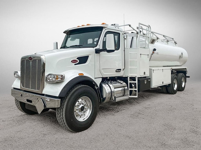 2023 PETERBILT 567 - Fuel/Lube Truck in Heavy Trucks in Edmonton