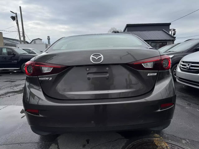 2015 MAZDA MAZDA3 I Sport in Cars & Trucks in Laval / North Shore - Image 2