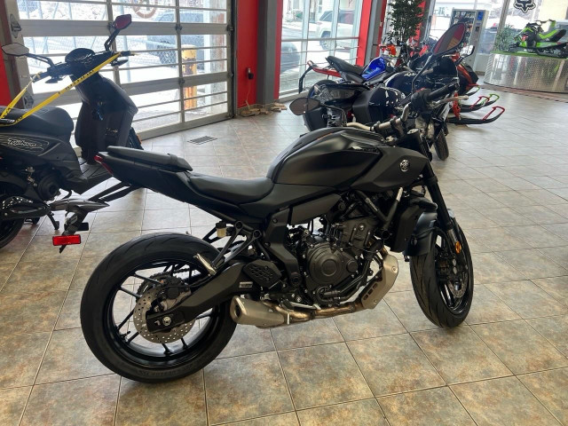 2025 YAMAHA MT-07 in Street, Cruisers & Choppers in Saguenay - Image 3