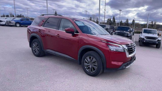 2024 Nissan Pathfinder SV | AWD | 8 Passenger | Sunroof in Cars & Trucks in Prince George - Image 2