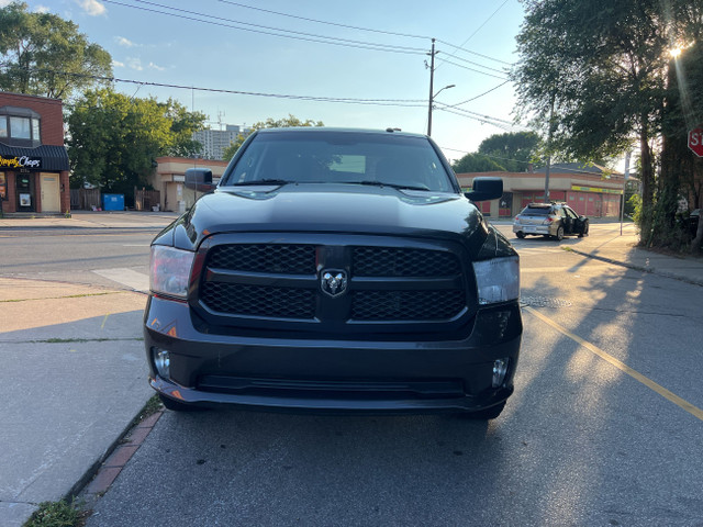 2017 Ram 1500 4WD Crew Cab 140.5" Express in Cars & Trucks in City of Toronto - Image 2