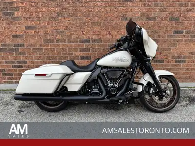 Super cool Canadian Street Glide ST 117ci Milwaukee-eight, LEGEND rear suspension, Screamin' Eagle h...