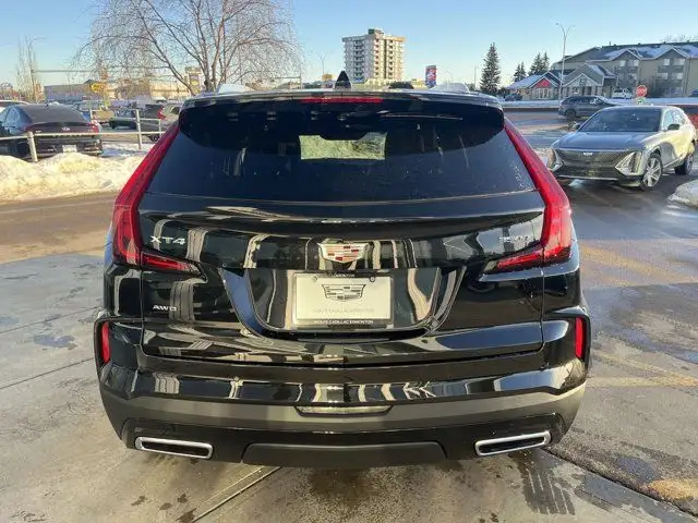 2025 Cadillac XT4 AWD Premium Luxury in Cars & Trucks in Edmonton - Image 9