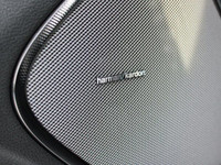 4x4, 3.0L Twin-Turbo I-6, Dual Wireless Charging Pad, 14.4 Inch Touchscreen, Harman/Kardon Premium S... (image 8)