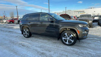 This Jeep Grand Cherokee is equipped with: Capri Leatherette Seats w/Perforated Inserts, CommandView... (image 5)