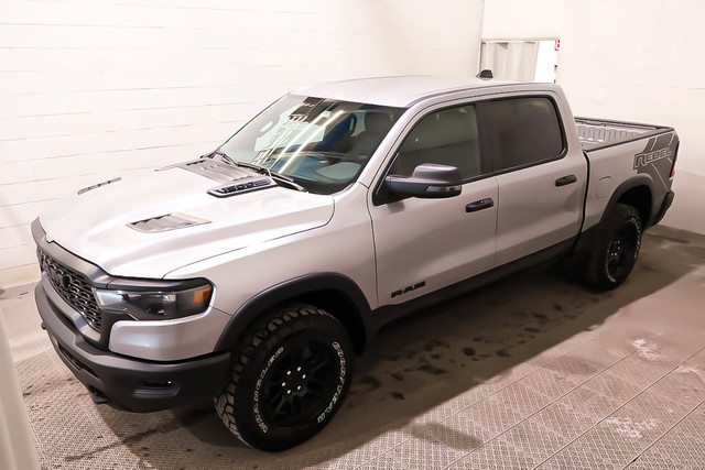 2025 Ram 1500 REBEL + 4X4 + CREW CAB RAPPORT DE PONT DE 3.92 + A in Cars & Trucks in Laval / North Shore - Image 3