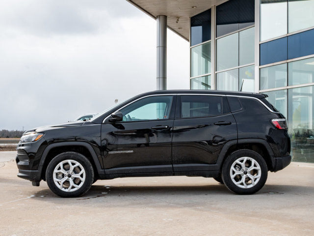 2025 Jeep Compass Sport in Cars & Trucks in Barrie - Image 2