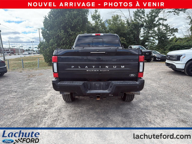 Ford Super Duty F-250 SRW Platinum 4WD Crew Cab 6.75' Box 2022 à dans Autos et camions  à Laurentides - Image 4