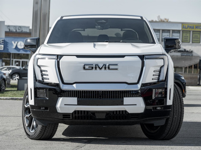 2025 GMC Sierra EV Extended Range Denali in Cars & Trucks in Markham / York Region - Image 2