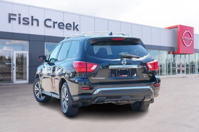 2019 Nissan Pathfinder SV | 3.5L V6 Engine | No Accidents in Cars & Trucks in Calgary - Image 4